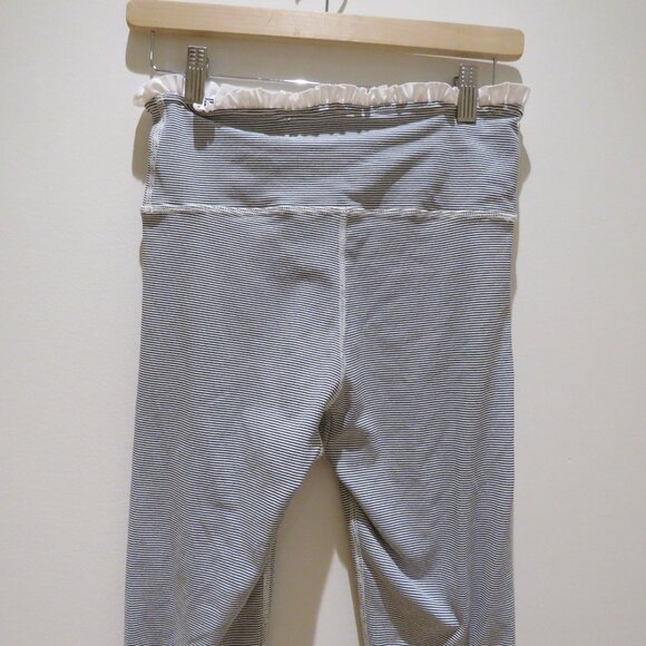 ALBION Petal Pant Leggings in Midnight White Stripe Athleisure Workout Casual - Picture 8 of 10